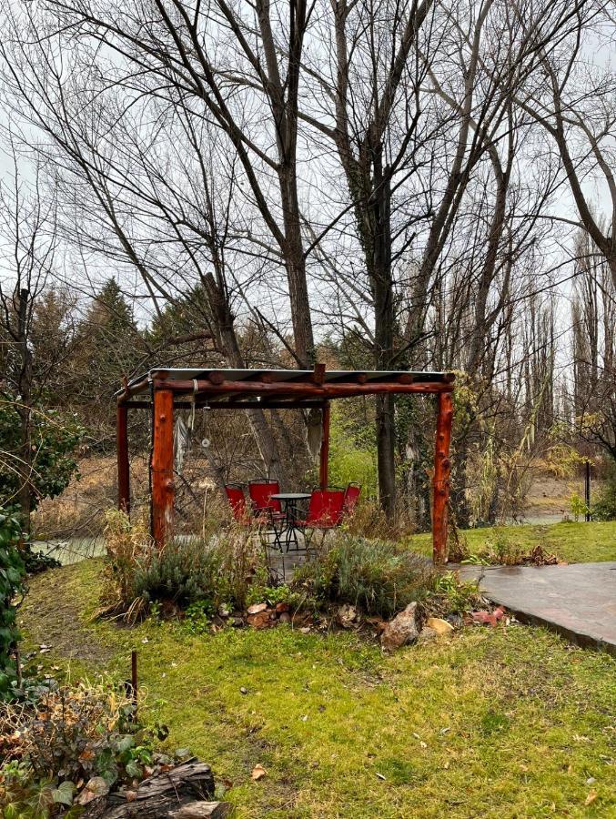 El Colibri Cabanas De La Naturaleza Trelew Exterior foto